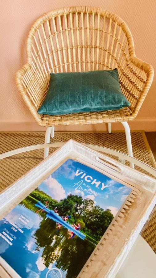 Le Vichy Centre, Spacieux Et Cosy T2 Avec Vue, Au Calme المظهر الخارجي الصورة